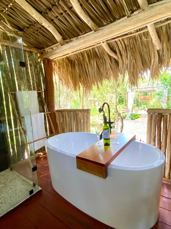 Nuscaa Boutique Tree House & Spa Hotel ปัวร์โตโมเรลอส ภายนอก รูปภาพ